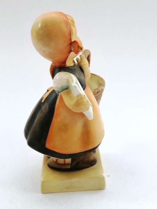 Goebel Hummel Figurine, Meditation