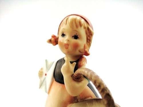 Goebel Hummel Figurine, Meditation