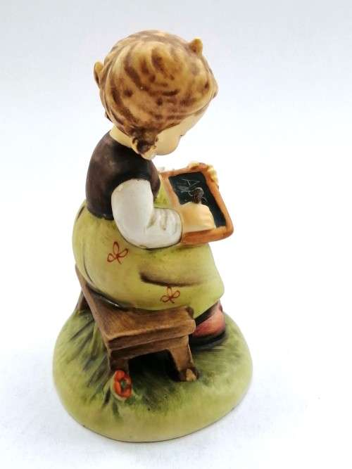 Goebel Hummel Figurine, Busy student