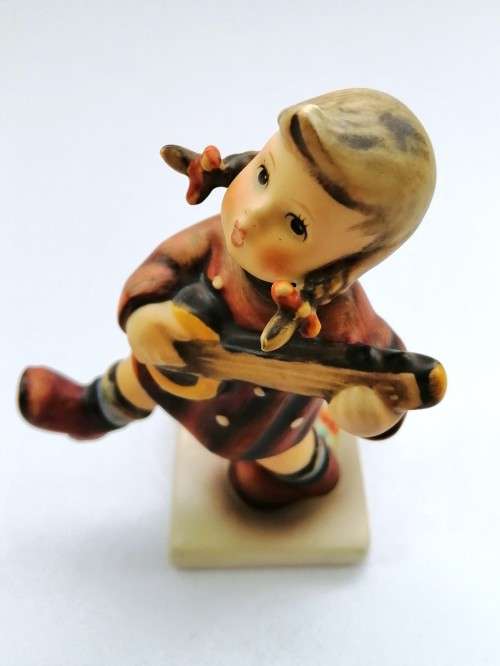 Goebel Hummel Figurine, Happiness