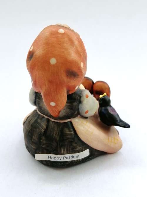 Goebel Hummel Figurine, Happy Pastime