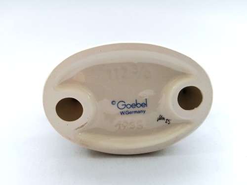 Goebel Hummel Figurine, Just Resting