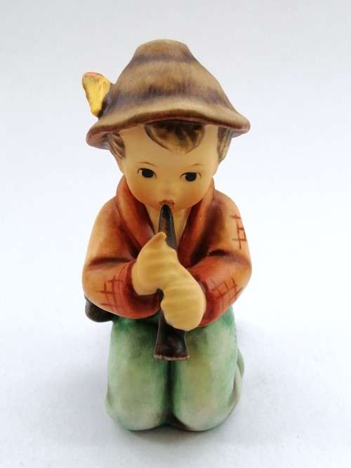 Goebel Hummel Figurine, Little Tooter