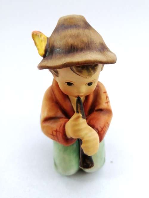 Goebel Hummel Figurine, Little Tooter