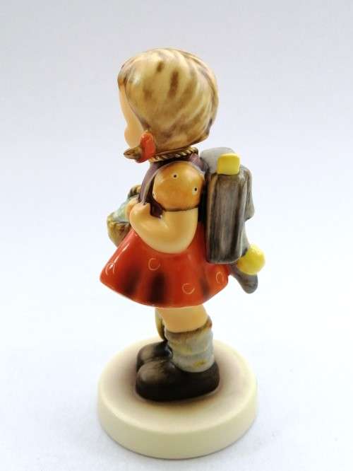 Goebel Hummel Figurine, School Girl