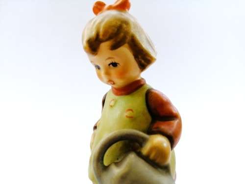 Goebel Hummel Figurine, Little Gardener