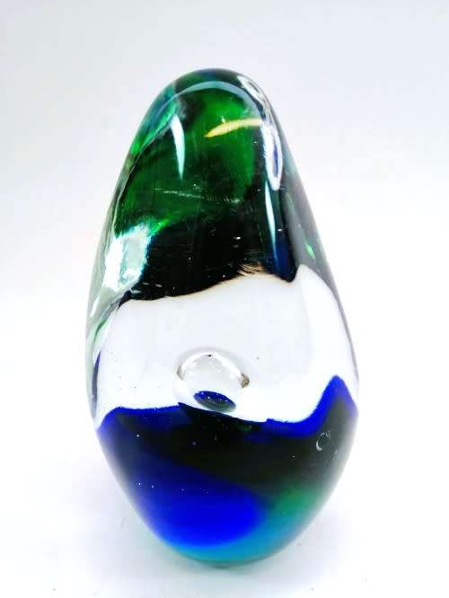 Stunning vibrant detailed Blue and Green glass paperweight
