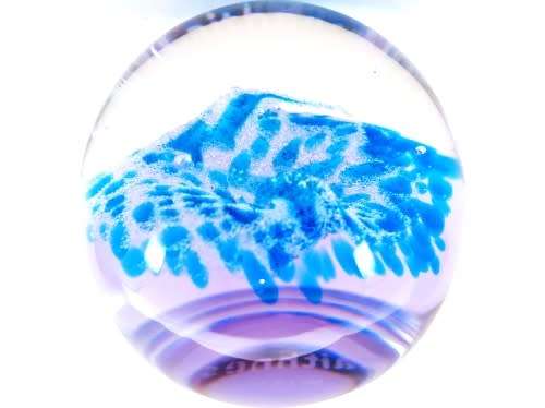 Stunning Vibrant Caithness Wisp glass paperweight