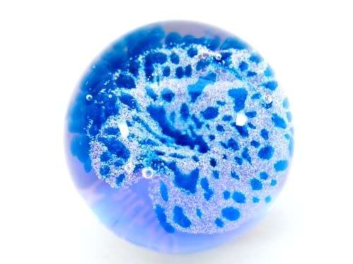Stunning Vibrant Caithness Wisp glass paperweight