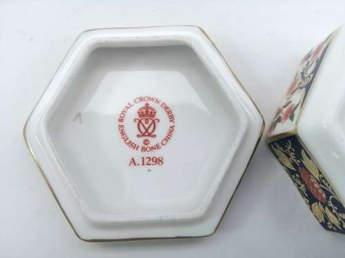 Vintage Royal Crown Derby English Bone China Hand Painted Imari Pattern 1298 Hexagonal Trinket Box