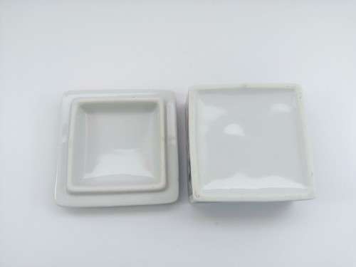 Imari Style Square Porcelain Lidded Trinket Box