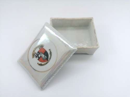 Crest Wear  City of Worcester Porcelain Trinket Box