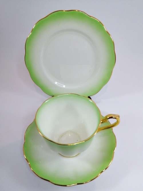 Royal Albert ` RAINBOW ` Green Hampton shape Tea Cup Saucer and Plate Fine Bone China England