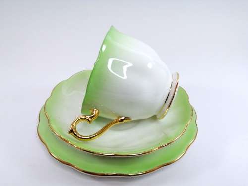 Royal Albert ` RAINBOW ` Green Hampton shape Tea Cup Saucer and Plate Fine Bone China England