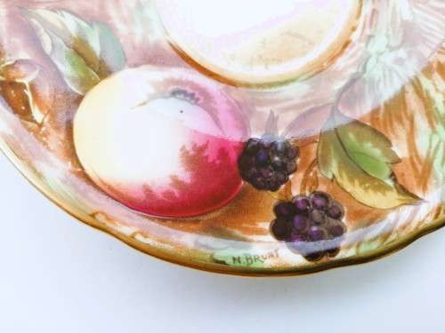 Vintage Aynsley Orchard Gold Fruits Demitasse four Cups & five Saucers Signed N. Brunt