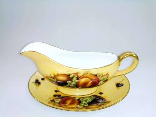 Aynsley orchard gold bone china porcelain Gravy Boat & Stand in the Orchard Gold