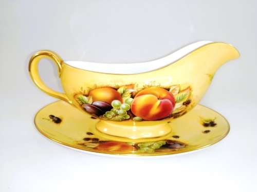 Aynsley orchard gold bone china porcelain Gravy Boat & Stand in the Orchard Gold