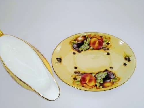 Aynsley orchard gold bone china porcelain Gravy Boat & Stand in the Orchard Gold