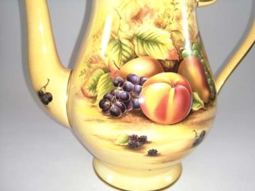 Aynsley orchard gold bone china porcelain Large Coffee Pot in the Orchard Gold