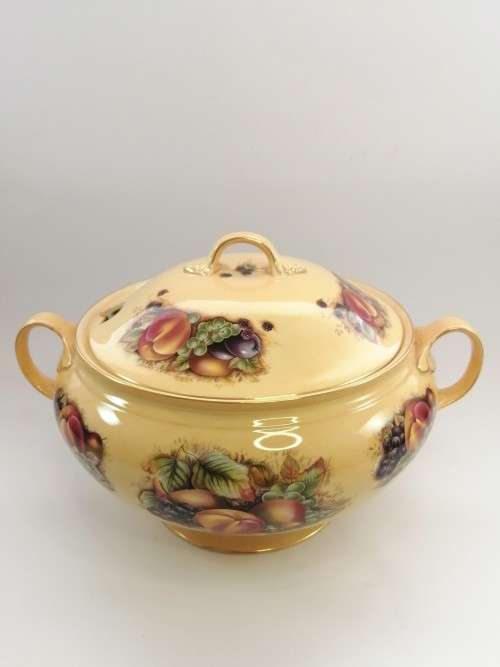 Aynsley orchard gold bone china porcelain Large Soup Tereen in the Orchard Gold