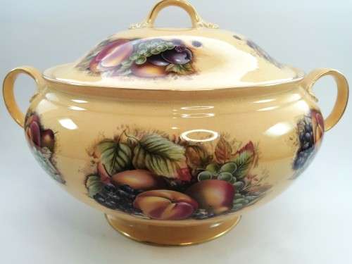 Aynsley orchard gold bone china porcelain Large Soup Tereen in the Orchard Gold
