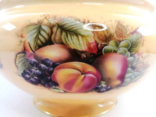 Aynsley orchard gold bone china porcelain Large Soup Tereen in the Orchard Gold