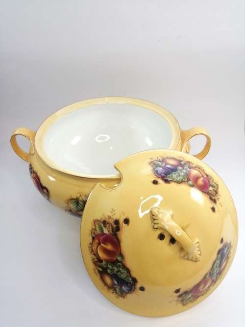 Aynsley orchard gold bone china porcelain Large Soup Tereen in the Orchard Gold