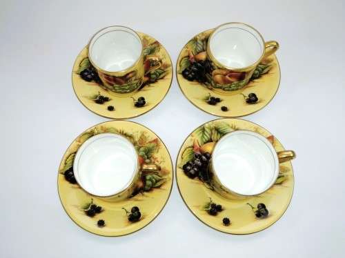Aynsley Orchard Gold Still Life Fruit Pattern 4 Coffee Cups and Saucers