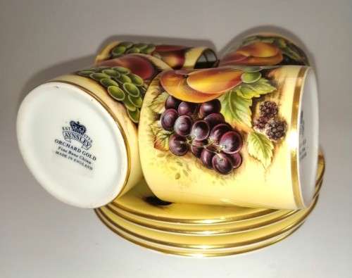 Aynsley Orchard Gold Still Life Fruit Pattern 4 Coffee Cups and Saucers