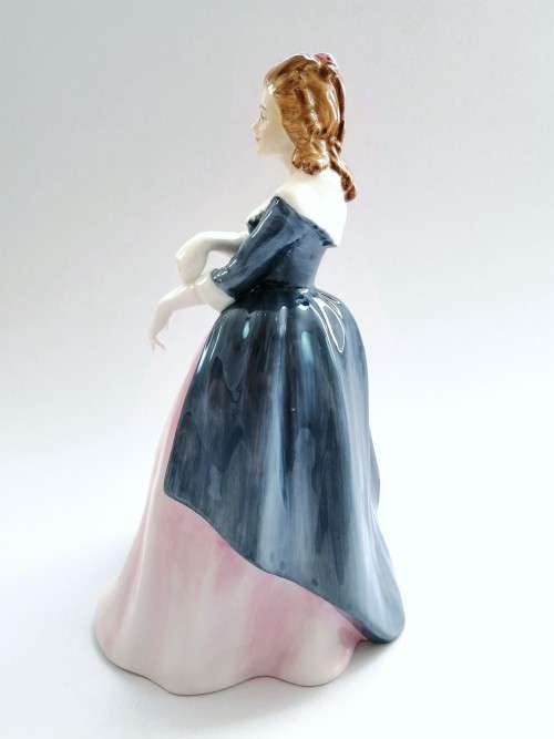 Royal Doulton Bone China Figurine Maxine Modelled By Adrian Hughes 1988 HN3199