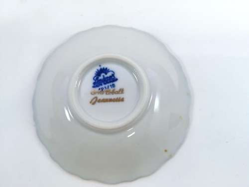 Limoges France Jeannette Echt Cobalt Cobalt Blue and 22k Gold Pin Dish