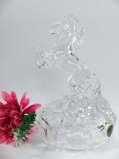 Royal Crystal Rock RCR Crystal Wildlife Horse Italy Figurine