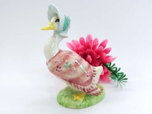 Royal Albert  Beatrix Potter ` Jemima Puddleduck  `