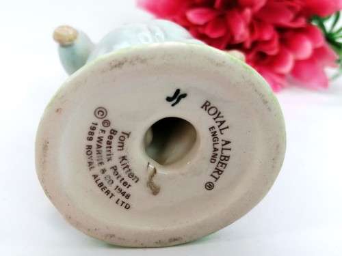 Royal Albert  Beatrix Potter ` Tom Kitten  `