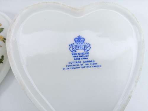 Aynsley China Cottage Garden Large Trinket Box, Made In England #