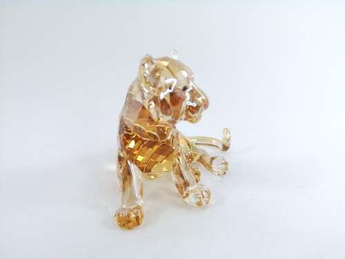 Swarovski SCS Annual Edition 2010 TIGER Jung Cub Sitting