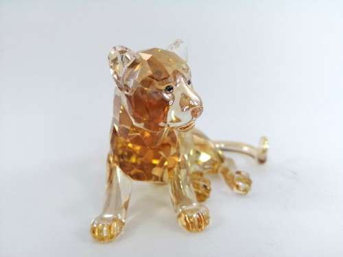 Swarovski SCS Annual Edition 2010 TIGER Jung Cub Sitting