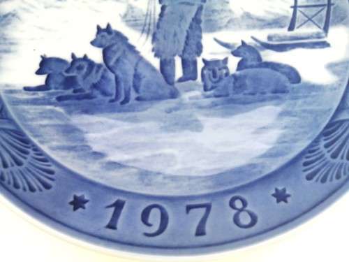 Royal Copenhagen Christmas Plate 1978 - `GREENLAND SCENERY`