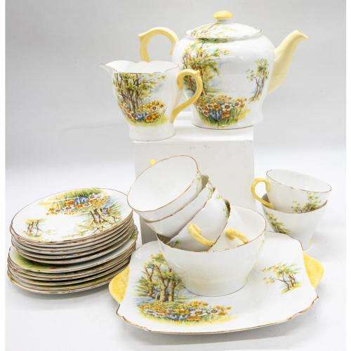 SHELLEY England Daffodil Time pattern six tea service