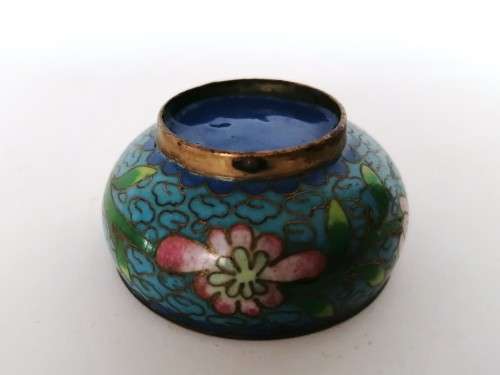 Beautiful vintage Chinese cloisonne cruet set, dating from the 1950s