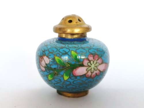 Beautiful vintage Chinese cloisonne cruet set, dating from the 1950s