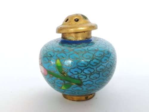 Beautiful vintage Chinese cloisonne cruet set, dating from the 1950s