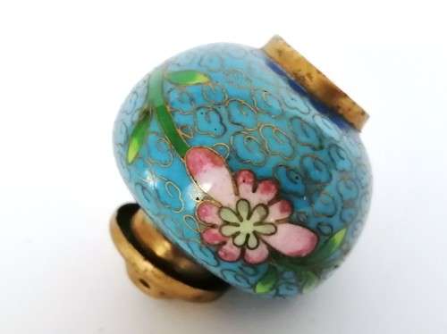 Beautiful vintage Chinese cloisonne cruet set, dating from the 1950s