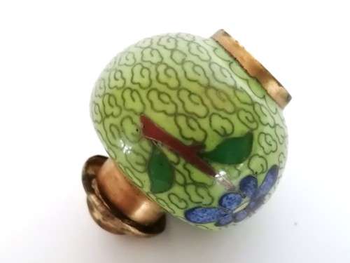 Beautiful vintage Chinese cloisonne cruet set, dating from the 1950s