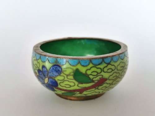 Beautiful vintage Chinese cloisonne cruet set, dating from the 1950s