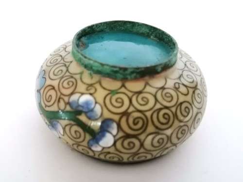 Beautiful vintage Chinese cloisonne cruet set, dating from the 1950s