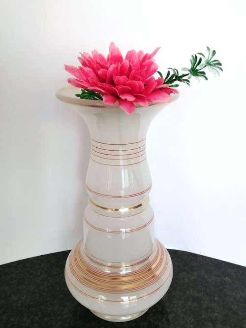 Large vintage pink glass vase gold trim