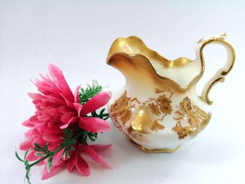 Hand painted milk jug made by Crescent England