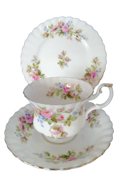 Royal Albert Moss Rose Cup Saucer Plate Trio Fine Bone England China