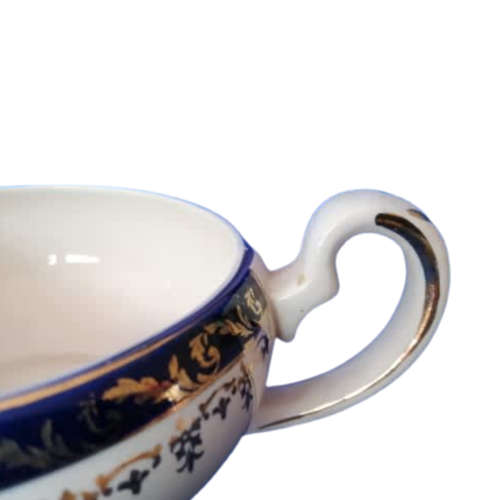 Bleu De Roi pattern of bone China made in England by Alfred Meakin. Gravy Boat